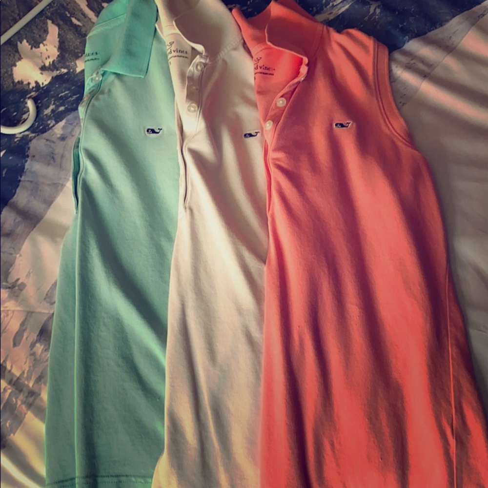 Women’s vineyard vines sleeveless polos size S